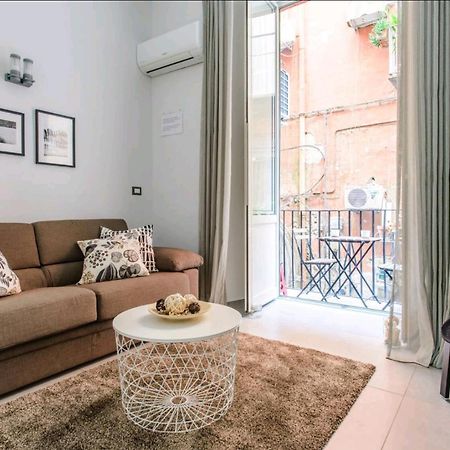 Appartement Charlotte House à Naples Extérieur photo