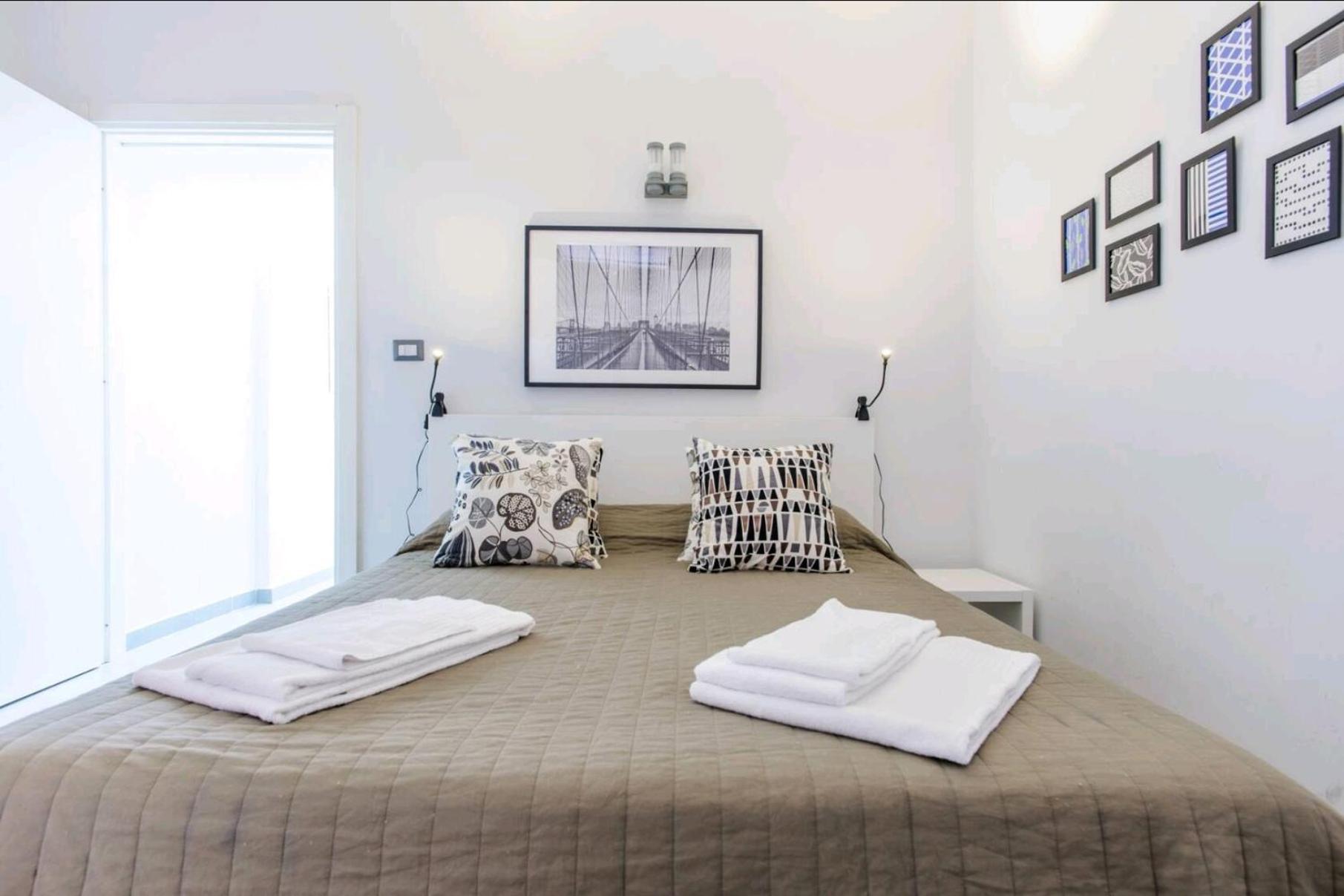 Appartement Charlotte House à Naples Extérieur photo